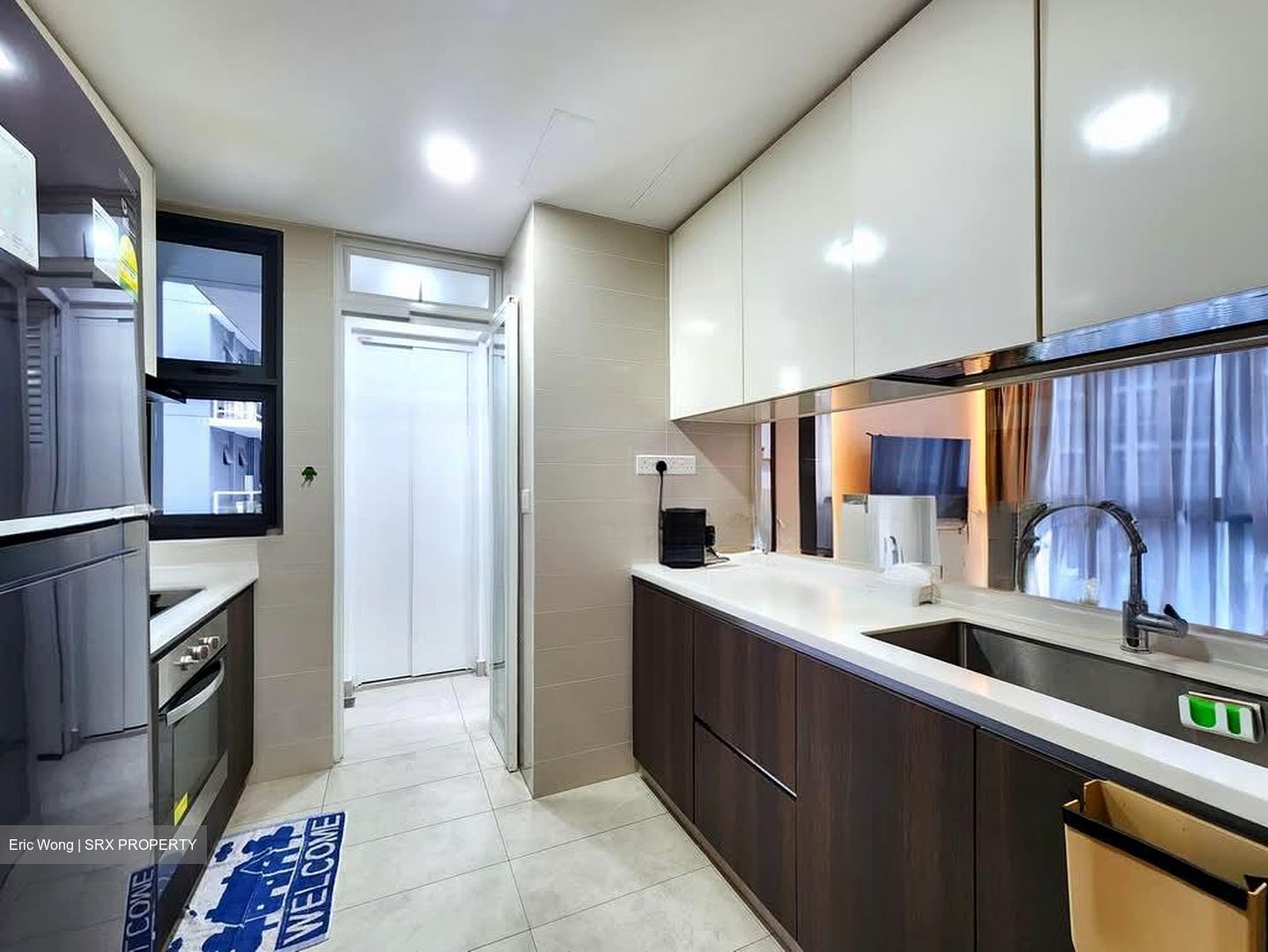Symphony Suites (D27), Condominium #571870121